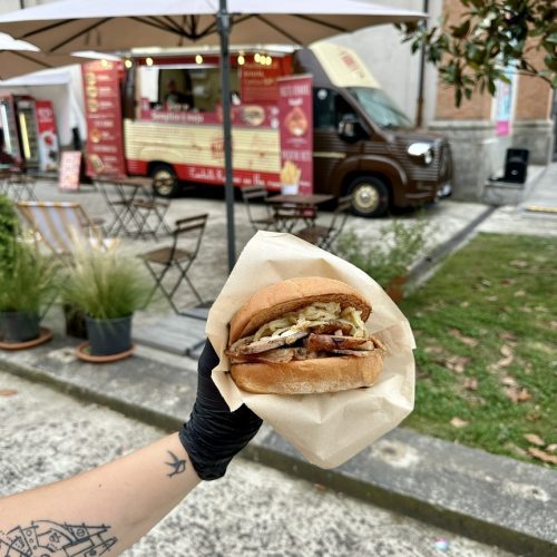 Un panino del nostro food truck vintage